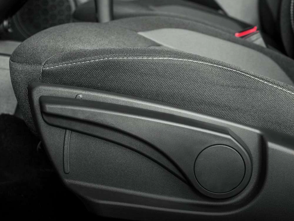 Lada Granta Универсал - фото №11