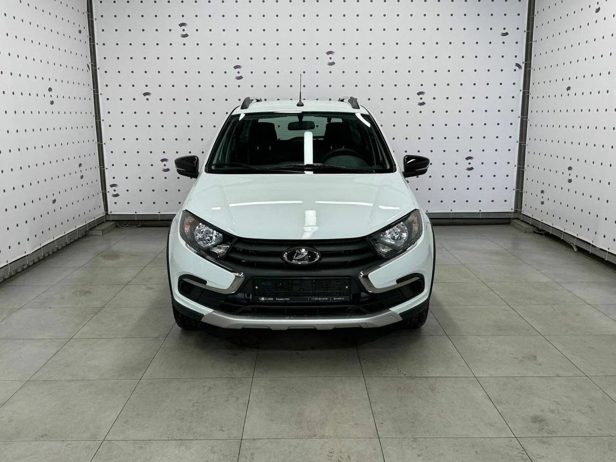 Lada Granta Cross - фото №2