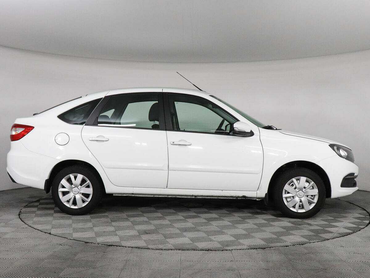 Lada (ВАЗ) Granta, 2018 - фото №4